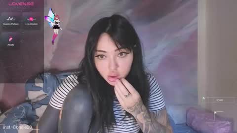 Snapshot of coralie20 chatting on October 16, 2025, 11:22 am coralie20 online show from October 16, 2025, 11:22 am