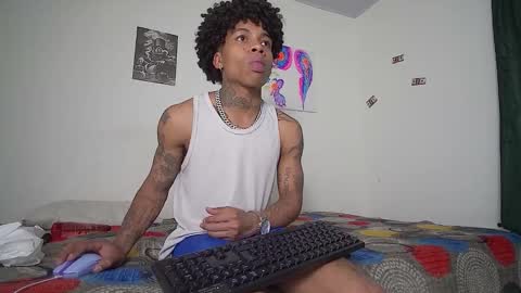 coraline_777 online show from January 7, 2026, 6:38 am