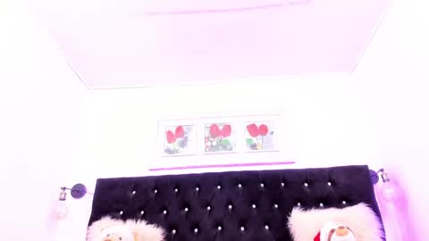 Juana Michelle 3 online show from September 12, 2025, 1:55 pm