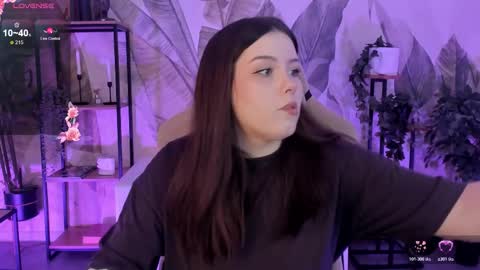 little girl who is always right or Coraline online show from November 7, 2025, 5:29 am