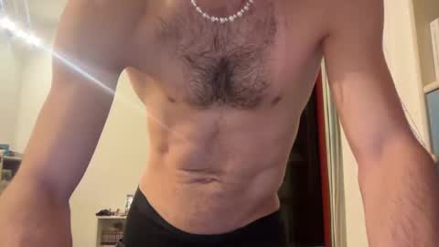 Snapshot of corb927 chatting on January 6, 2026, 5:49 pm French doggy online show from January 6, 2026, 5:49 pm