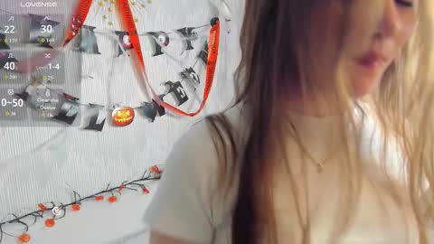 Snapshot of cordiacower chatting on November 5, 2025, 4:01 am Leya online show from November 5, 2025, 4:01 am