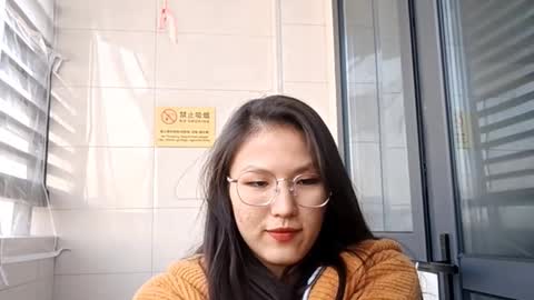 Sara  online show from January 13, 2026, 7:57 am