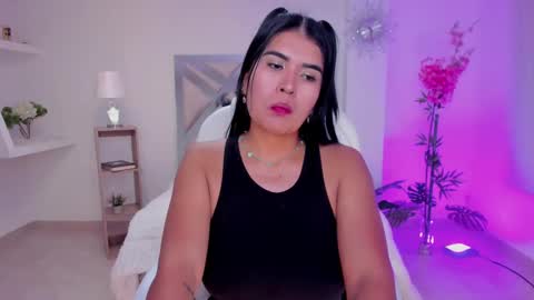 Corina White online show from March 5, 2025, 6:12 pm