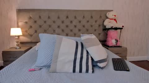 Snapshot of corinabrown_ chatting on February 9, 2025, 5:54 pm corinabrown_ online show from February 9, 2025, 5:54 pm