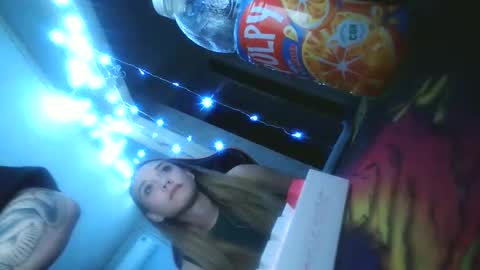 Snapshot of corn_404 chatting on January 21, 2025, 1:22 pm Nata and Raf online show from January 21, 2025, 1:22 pm