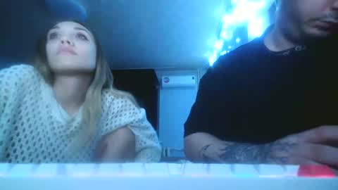 Snapshot of corn_404 chatting on March 1, 2025, 2:23 pm Nata and Raf online show from March 1, 2025, 2:23 pm