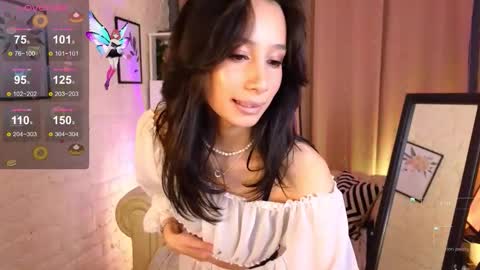 Leya online show from September 13, 2025, 10:09 pm