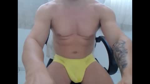 corolaxxl online show from October 6, 2025, 6:27 pm