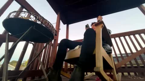 coronelking online show from January 3, 2025, 1:16 am