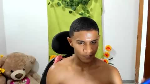 Ethan  online show from March 6, 2025, 4:41 am