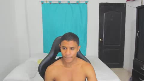 Ethan  online show from September 14, 2025, 11:15 pm