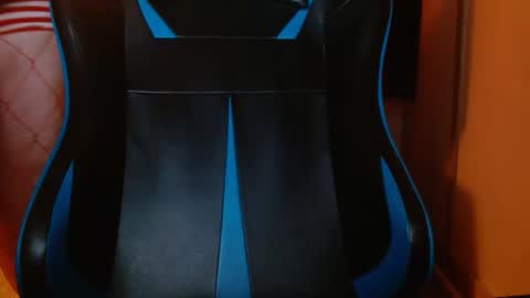 cosmicjones88 online show from January 11, 2025, 8:43 am