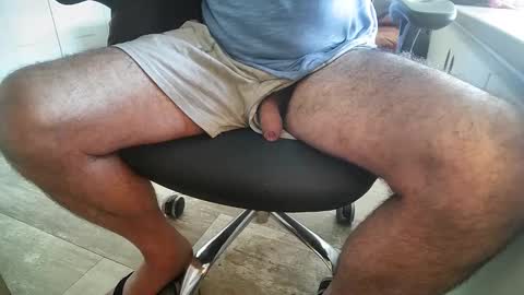 Snapshot of cotosmith chatting on March 12, 2025, 3:07 pm Cotosmith online show from March 12, 2025, 3:07 pm