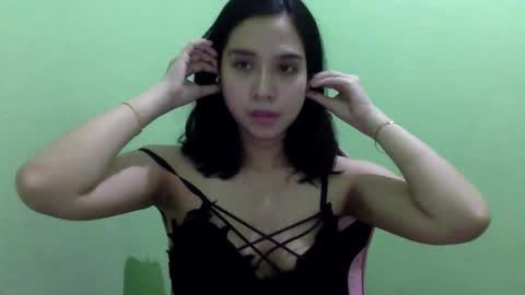 Snapshot of cottoncandygirl9898 chatting on April 29, 2026, 12:09 pm Liz Gwyneth Charlota online show from April 29, 2026, 12:09 pm