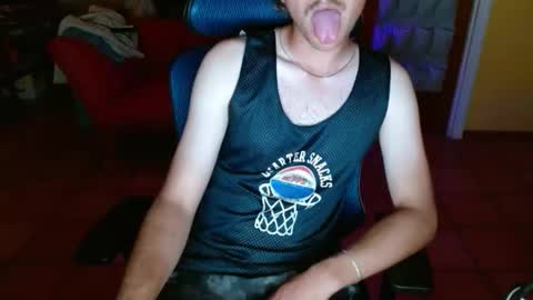 Snapshot of couldbesleeping chatting on November 8, 2025, 5:07 am couldbe online show from November 8, 2025, 5:07 am