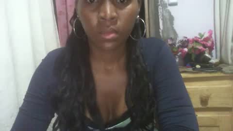 couleur_vanille online show from January 30, 2025, 2:27 am