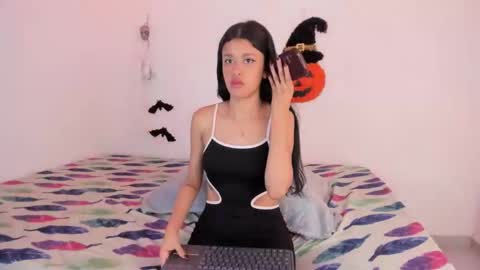 Andri online show from October 30, 2025, 7:58 pm