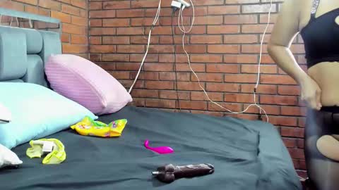 Andrea and Scott online show from October 2, 2025, 9:16 am