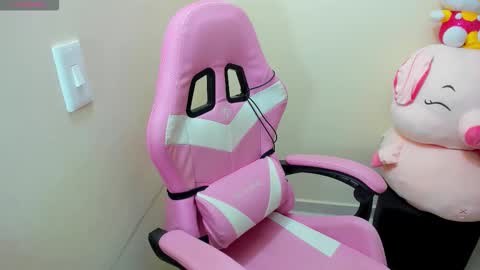 Snapshot of couple_megan_and_jhon2 chatting on October 10, 2025, 11:26 pm couple_megan_and_jhon2 online show from October 10, 2025, 11:26 pm