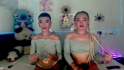 ALEXA  KIM online show from September 20, 2025, 5:52 am