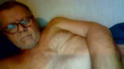 couples1234 online show from December 1, 2025, 12:21 pm