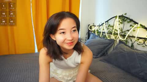 Yui online show from November 2, 2025, 7:22 am