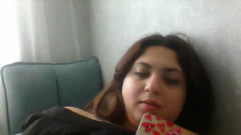 Snapshot of cow_on_cam chatting on November 17, 2025, 9:15 am cow_on_cam online show from November 17, 2025, 9:15 am