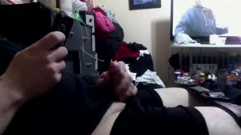 coxmen19 online show from October 2, 2025, 11:28 am