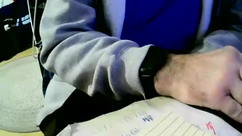 Snapshot of coyote017 chatting on February 3, 2025, 11:09 am coyote017 online show from February 3, 2025, 11:09 am