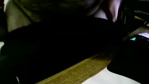 Snapshot of coyote017 chatting on February 5, 2025, 8:54 am coyote017 online show from February 5, 2025, 8:54 am