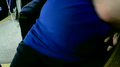 Snapshot of coyote017 chatting on February 25, 2025, 1:50 pm coyote017 online show from February 25, 2025, 1:50 pm