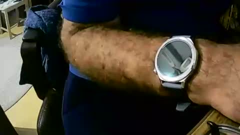 Snapshot of coyote017 chatting on September 13, 2025, 10:04 am coyote017 online show from September 13, 2025, 10:04 am