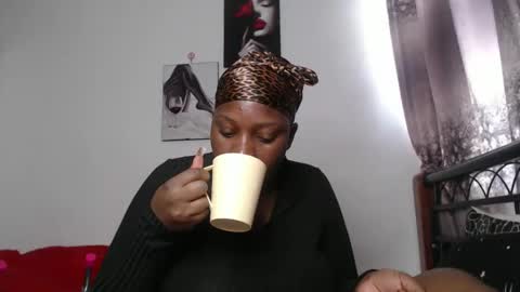 Erykah online show from September 18, 2025, 10:39 am