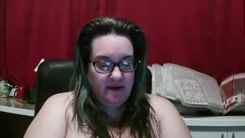 Craftgirl online show from November 21, 2025, 3:33 pm