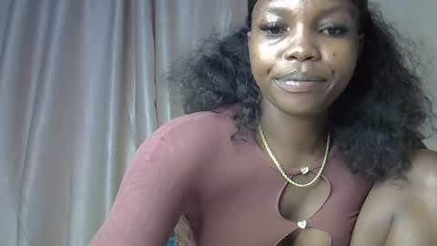 Snapshot of craizybitch chatting on June 25, 2026, 7:24 am craizybitch online show from June 25, 2026, 7:24 am