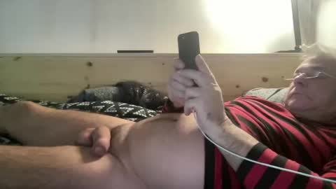 Snapshot of crapaud75018paris chatting on April 4, 2026, 9:51 am crapaud75018paris online show from April 4, 2026, 9:51 am