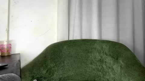 Snapshot of crave_meslowly chatting on June 21, 2026, 6:54 pm Taliee online show from June 21, 2026, 6:54 pm