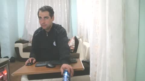 Snapshot of crazy____boy09 chatting on January 1, 2025, 8:37 pm crazy____boy09 online show from January 1, 2025, 8:37 pm