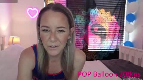 Stacy 2pm to 6pm mon-fri 3 CAT online show from December 4, 2025, 11:52 am