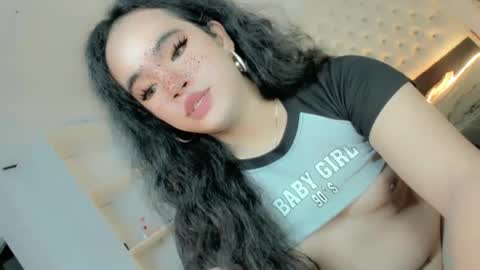 Hot Ayisha online show from January 9, 2025, 12:41 pm