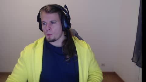 crazyangel8 online show from December 19, 2024, 12:45 am