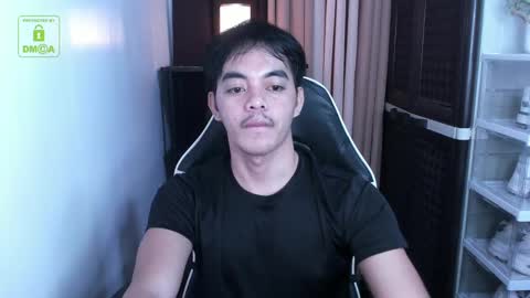 Snapshot of crazyasiancum chatting on December 11, 2024, 4:09 pm Zion online show from December 11, 2024, 4:09 pm