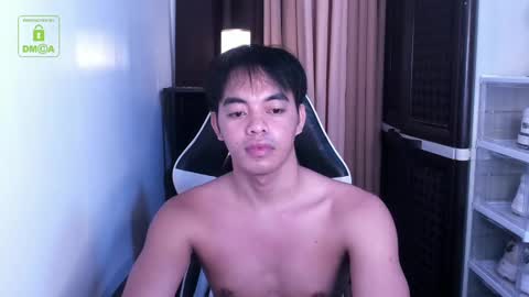 Snapshot of crazyasiancum chatting on December 17, 2024, 3:17 pm Zion online show from December 17, 2024, 3:17 pm