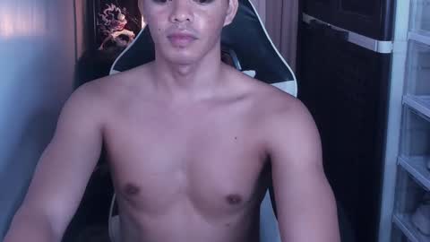 Snapshot of crazyasiancum chatting on February 12, 2025, 2:54 pm Zion online show from February 12, 2025, 2:54 pm