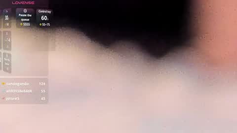 Snapshot of crazybeef__ chatting on December 17, 2024, 3:06 pm Caro Andrew online show from December 17, 2024, 3:06 pm