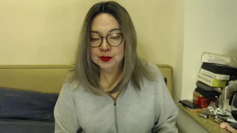 Snapshot of crazychika chatting on December 13, 2024, 7:10 pm Kelly online show from December 13, 2024, 7:10 pm