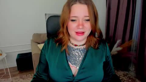 crazydaisiy online show from February 2, 2025, 4:37 am
