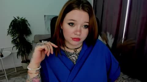 crazydaisiy online show from February 10, 2025, 12:29 pm
