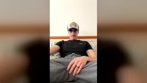 Snapshot of crazydickboy3 chatting on April 15, 2026, 9:16 am crazydickboy3 online show from April 15, 2026, 9:16 am
